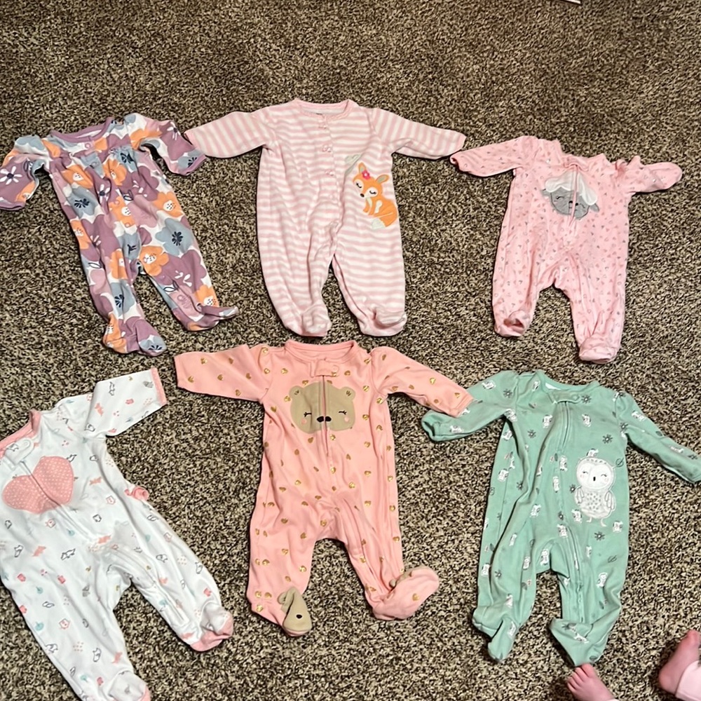 0-3 month and 3 month baby girl sleepers
